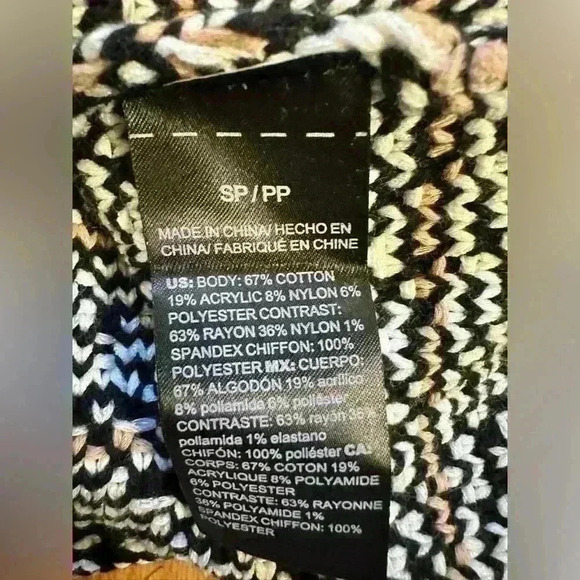 White House Black Market Iconic Sweater Skirt Size Petite Small - Picture 9 of 9